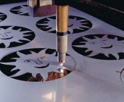 Gia công cắt Laser Kim Loại